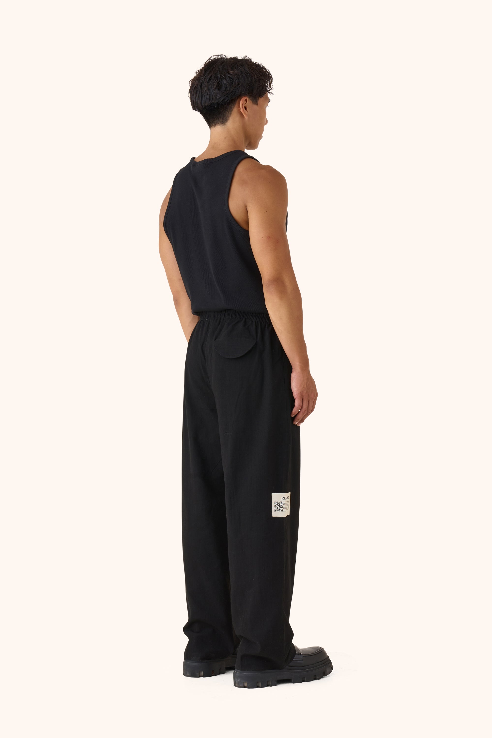Sha Midnight Linen Trousers