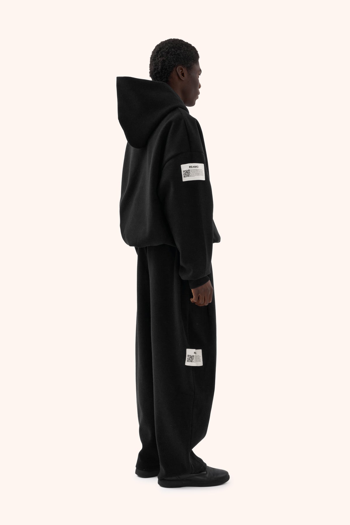 Asha Midnight Hoodie – REAMO Vienna, image 3