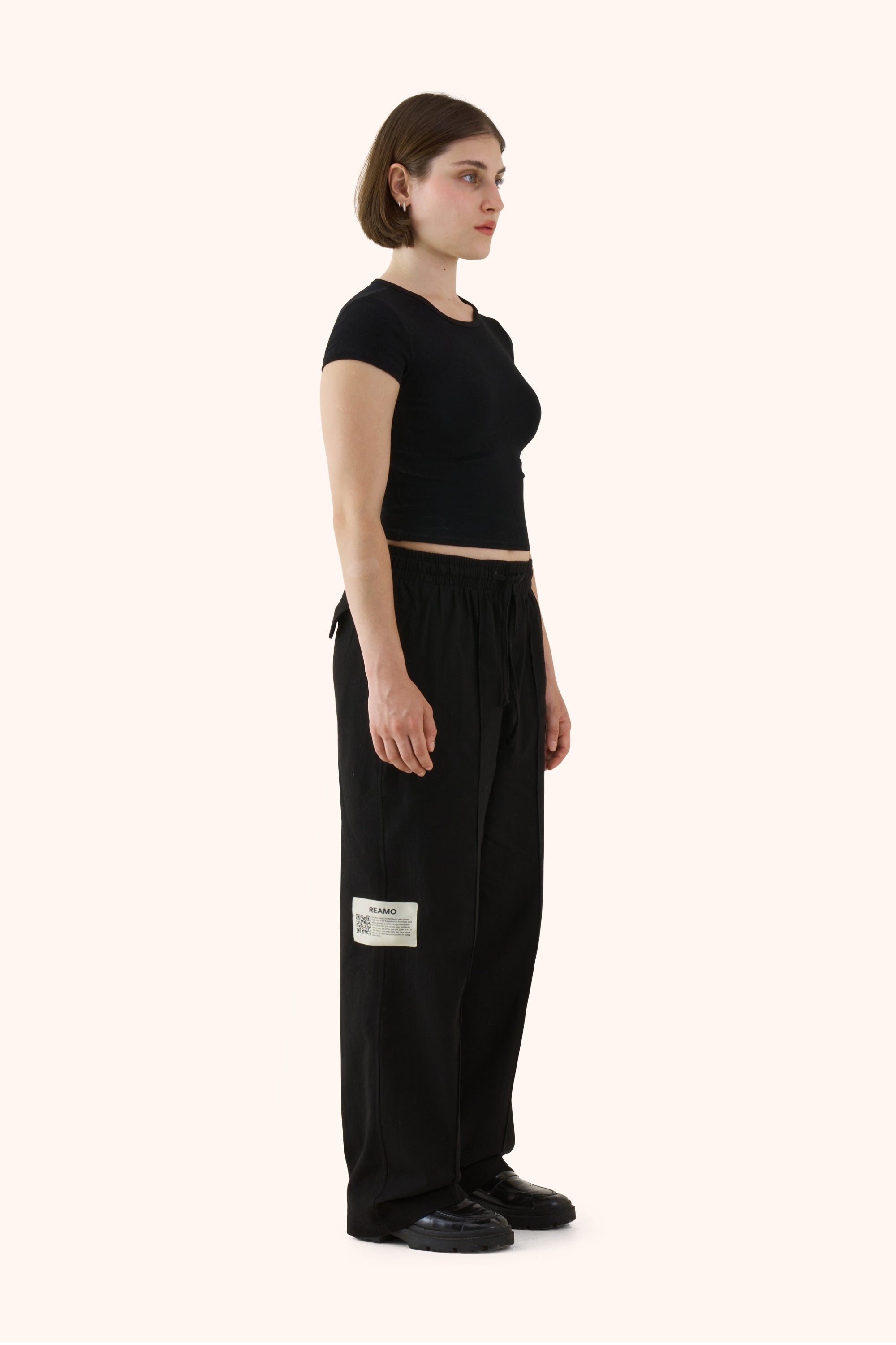 Sha Midnight Linen Trousers