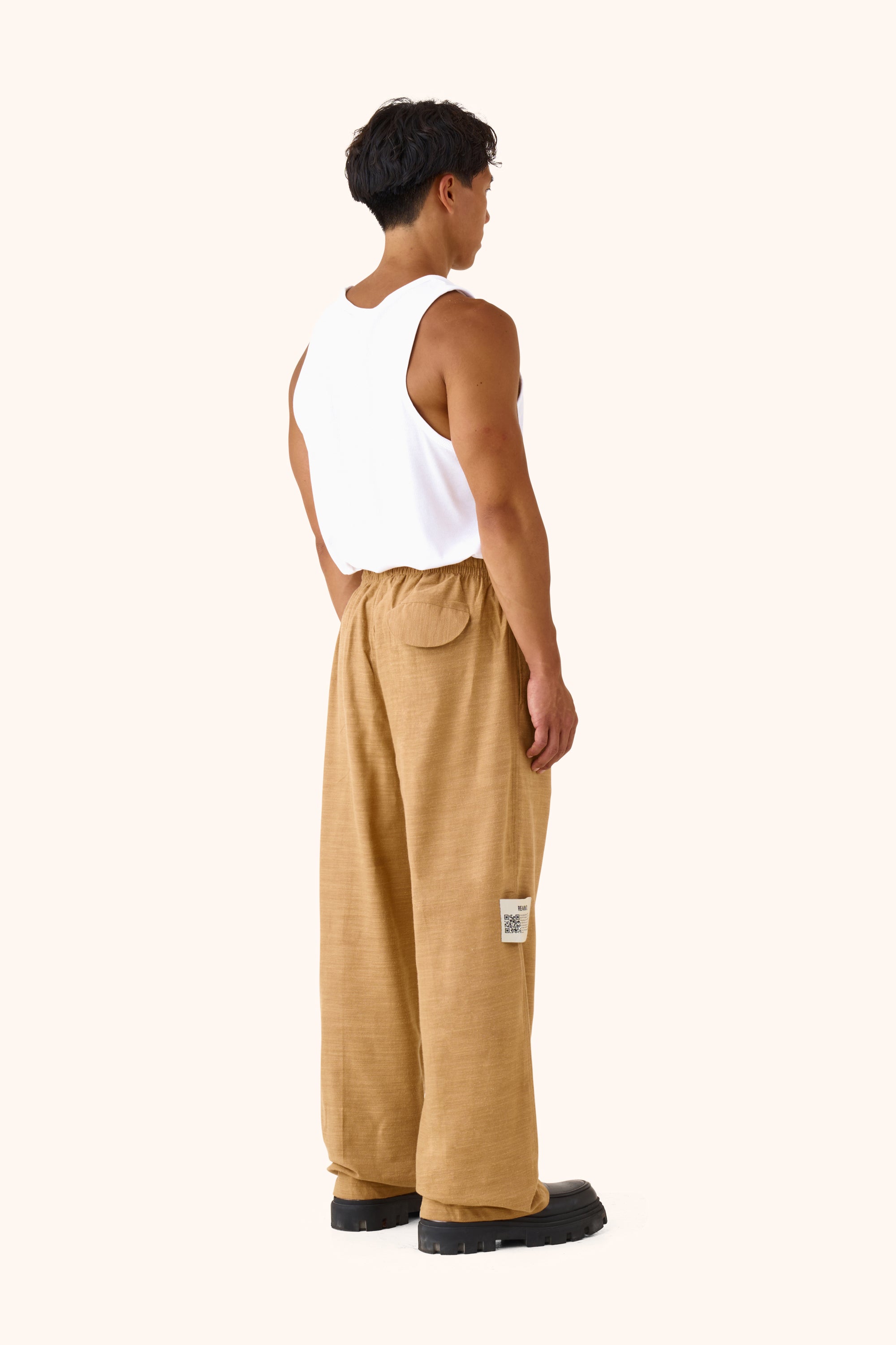 Sha Oak Linen Trousers